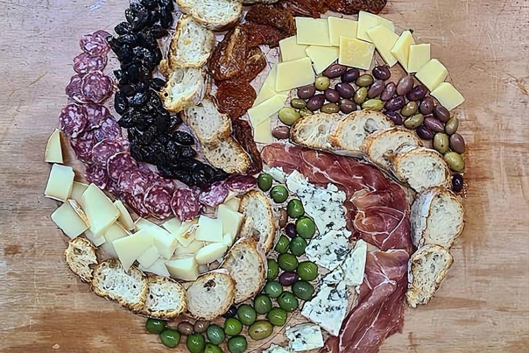Fromage & Wine Platter